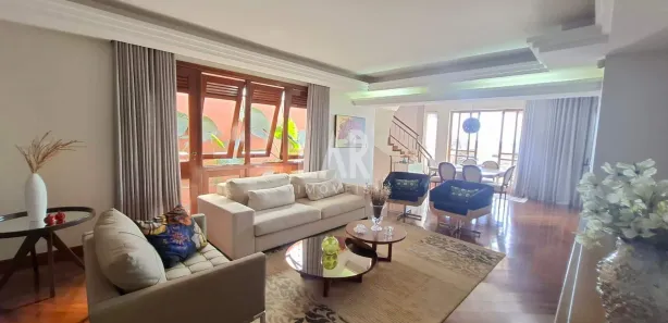 Casa com 4 Quartos à venda, 337m² no São Lucas, Belo Horizonte