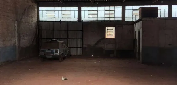 Galpão/Depósito/Armazém para venda ou aluguel, 2000m² no Chácaras Jaraguá, Paranavaí