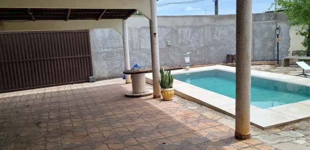 Sobrado com 4 Quartos à venda, 180m² no Setor Habitacional Arniqueira, Brasília