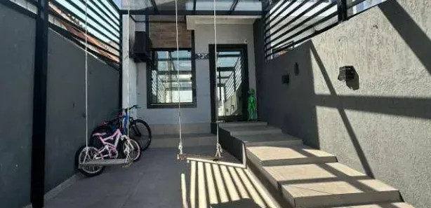 Sobrado com 2 Quartos à venda, 76m² no Jardim do Bosque, Cachoeirinha