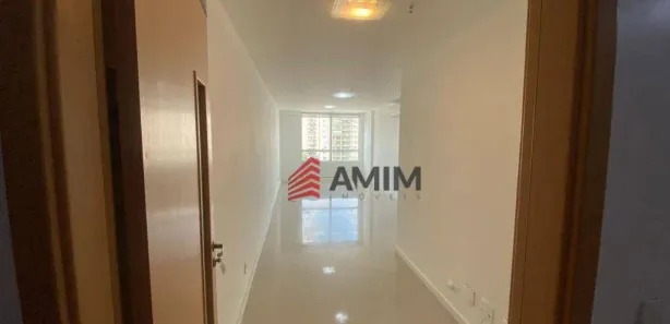 Sala Comercial à venda, 27m² no Santa Rosa, Niterói