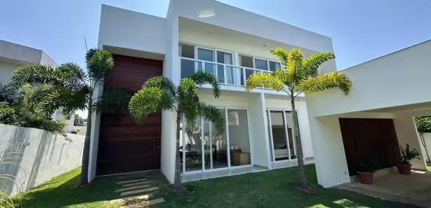 Casa com 5 Quartos para venda ou aluguel, 750m² no Interlagos (Abrantes), Camaçari