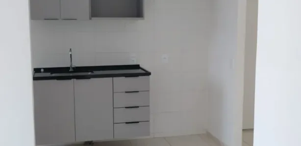 Apartamento com 3 Quartos para alugar, 57m² no Camorim, Rio de Janeiro