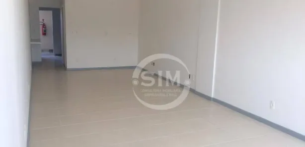 Sala Comercial para alugar, 55m² no Centro, Cabo Frio