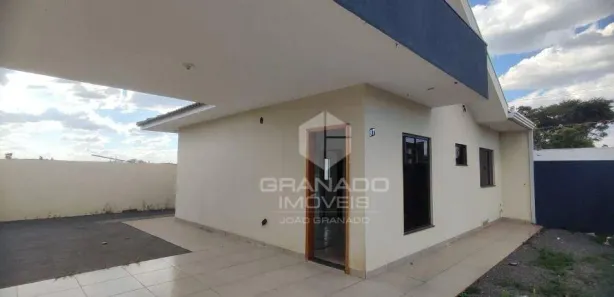 Casa com 2 Quartos para alugar, 60m² no Parque Ouro Verde, Mandaguaçu