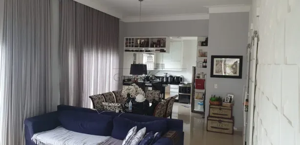 Casa de Condomínio com 3 Quartos para alugar, 160m² no Condomínio Terras do Vale, Caçapava