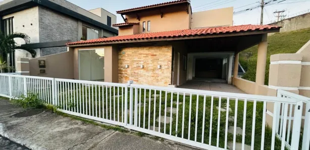 Casa de Condomínio com 4 Quartos à venda, 200m² no Centro, Lauro de Freitas
