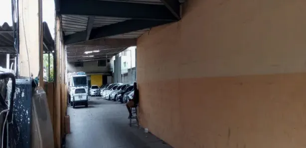 Galpão/Depósito/Armazém para alugar, 715m² no Centro, Nova Iguaçu