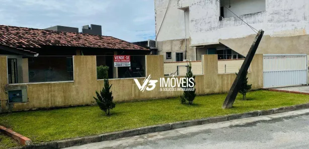 Casa com 4 Quartos à venda, 135m² no Bom Retiro, Matinhos