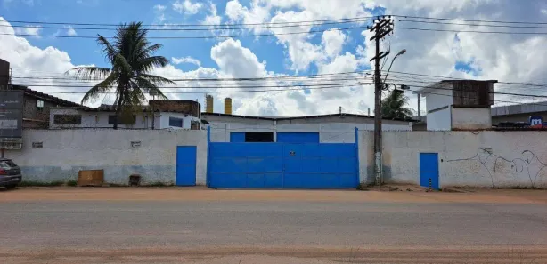 Galpão/Depósito/Armazém para alugar, 4000m² no Águas Claras, Salvador