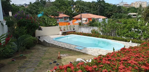 Casa com 4 Quartos à venda, 250m² no Jardim Placaford, Salvador