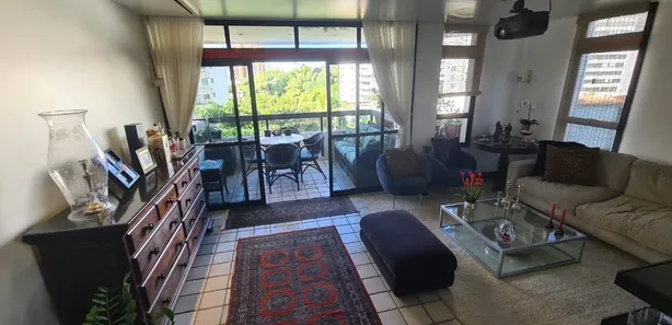 Apartamento com 4 Quartos à venda, 200m² no Jardim Apipema, Salvador