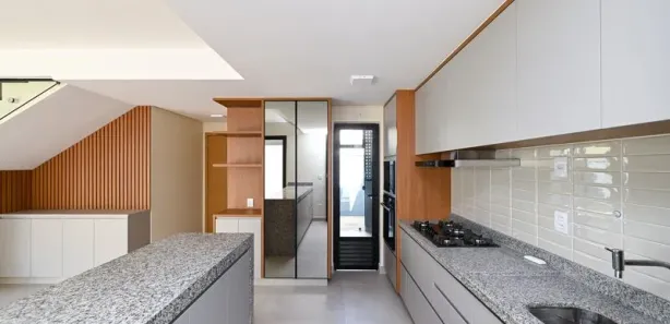 Casa de Condomínio com 4 Quartos para alugar, 165m² no Jardins Marselha, Aparecida de Goiânia