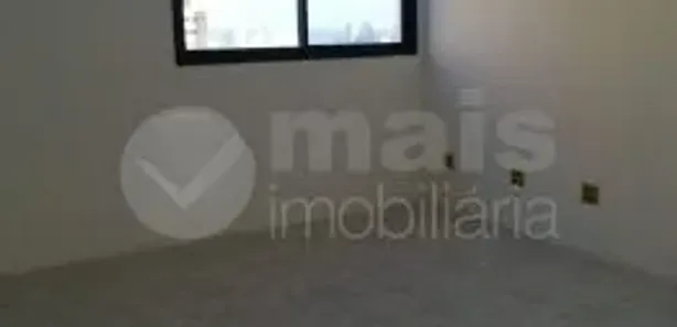 Sala Comercial à venda, 200m² no Stiep, Salvador