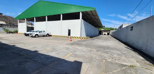  com 2 Quartos para alugar, 5000m² no Cabula, Salvador