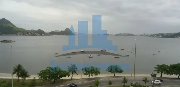 Cobertura com 4 Quartos para alugar, 220m² no Charitas, Niterói