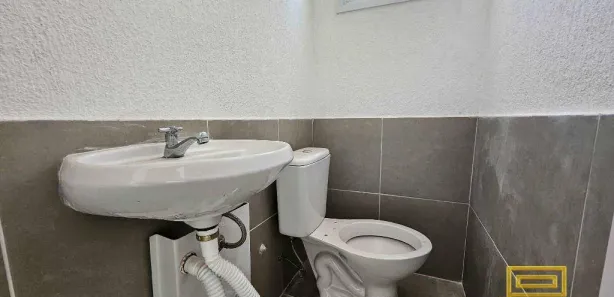 Sala Comercial à venda, 31m² no Santa Rosa, Niterói