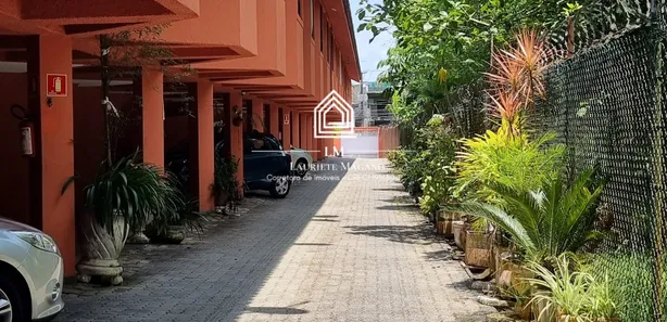 Casa de Condomínio com 2 Quartos à venda, 60m² no Jardim Las Palmas, Guarujá
