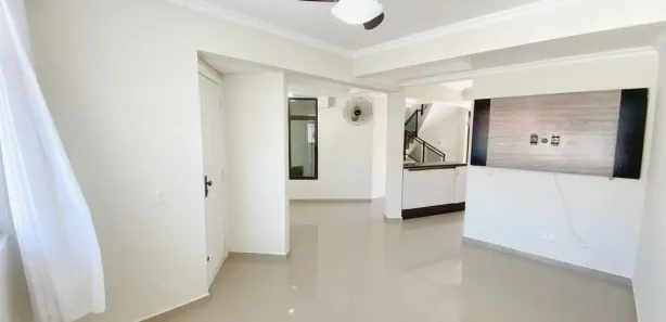 Sobrado com 4 Quartos à venda, 167m² no , 