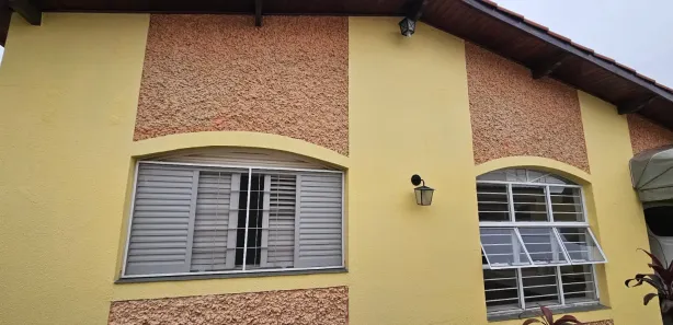 Casa com 3 Quartos para alugar, 120m² no Vila Colorau, Sorocaba