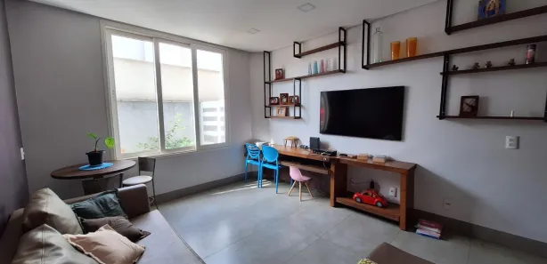 Casa de Condomínio com 4 Quartos à venda, 300m² no Jardins Verona, Goiânia