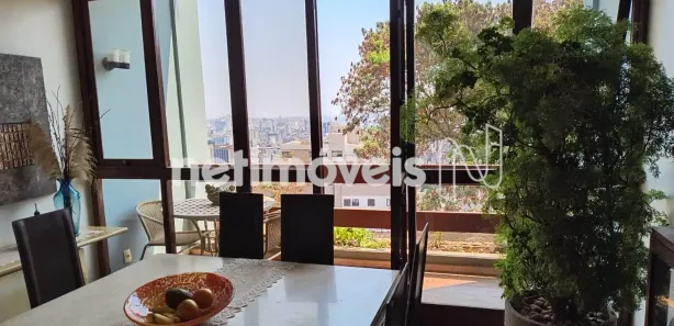Casa com 4 Quartos à venda, 420m² no São Lucas, Belo Horizonte