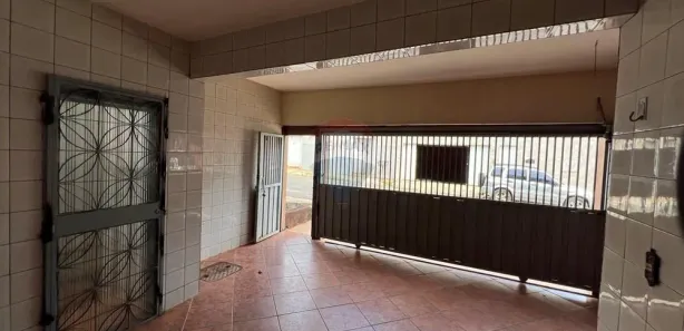 Casa com 5 Quartos à venda, 280m² no Granja do Torto, Brasília
