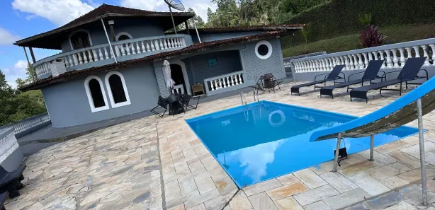 Fazenda/Sítio com 5 Quartos para alugar, 300m² no Barrinha, São Lourenço da Serra