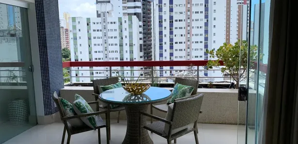 Apartamento com 5 Quartos à venda, 277m² no Jardim Apipema, Salvador