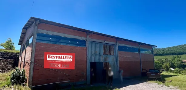 Galpão/Depósito/Armazém para alugar, 192m² no Ana Rech, Caxias do Sul