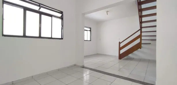Casa com 2 Quartos à venda, 75m² no Brasil Industrial (Barreiro), Belo Horizonte