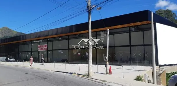 Ponto Comercial para alugar, 50m² no Samambaia, Petrópolis
