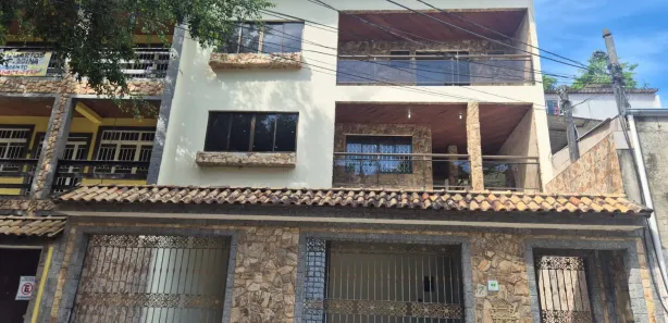 Casa de Condomínio com 4 Quartos para venda ou aluguel, 265m² no Vila Valqueire, Rio de Janeiro