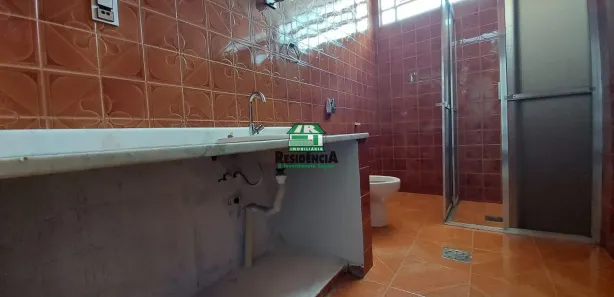 Sala Comercial para alugar, 376m² no Centro, Anápolis
