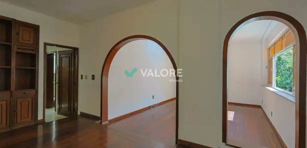 Apartamento com 4 Quartos para alugar, 220m² no Centro, Belo Horizonte