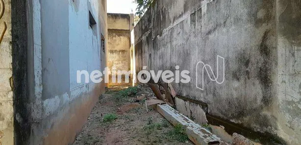 Casa com 6 Quartos à venda, 300m² no São Lucas, Belo Horizonte