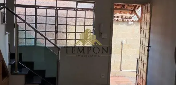 Casa com 2 Quartos para alugar, 60m² no Aeroporto, Belo Horizonte