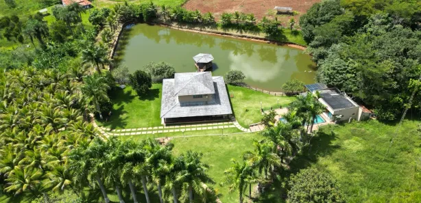 Fazenda/Sítio com 4 Quartos à venda, 1000m² no Área Rural de Inhumas, Inhumas