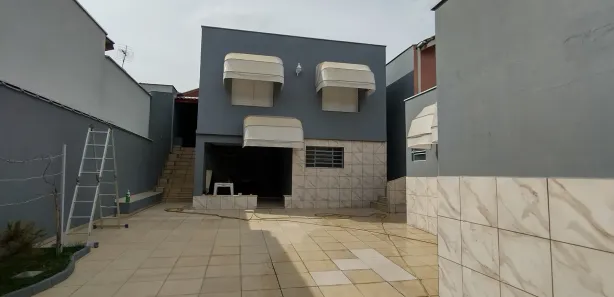 Casa com 3 Quartos para alugar, 200m² no Taboão, São Roque