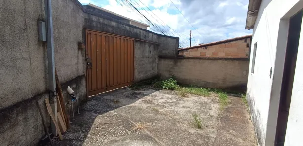 Casa com 3 Quartos à venda, 60m² no Citrolândia, Betim