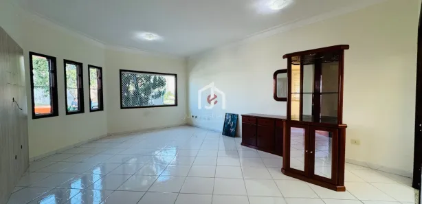Casa de Condomínio com 3 Quartos à venda, 168m² no Loteamento Pinheiros de Tremembé, Tremembé