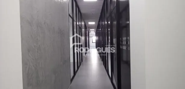 Sala Comercial para alugar, 29m² no Centro, Portão
