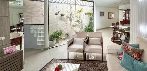 Casa com 3 Quartos à venda, 246m² no Capim Macio, Natal