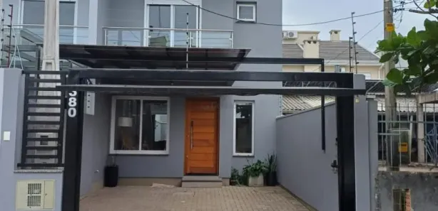 Casa com 2 Quartos para alugar, 90m² no Igara, Canoas
