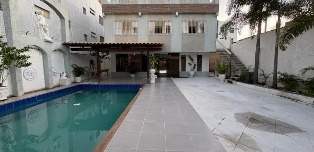 Casa com 5 Quartos para alugar, 360m² no Boa Viagem, Recife