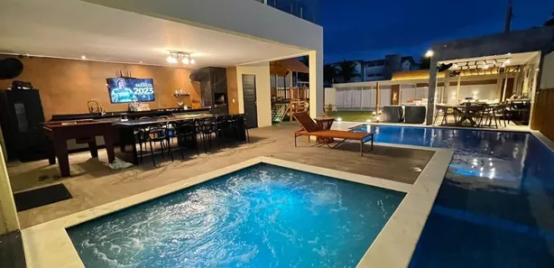 Casa com 7 Quartos à venda, 350m² no , Ipojuca