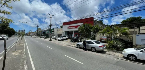 Ponto Comercial para venda ou aluguel, 800m² no Arraial do Retiro, Salvador