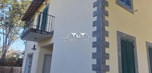 Casa de Condomínio com 4 Quartos para alugar, 240m² no Samambaia, Petrópolis