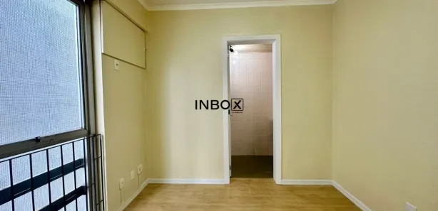 Sala Comercial para alugar, 49m² no Centro, Bento Gonçalves