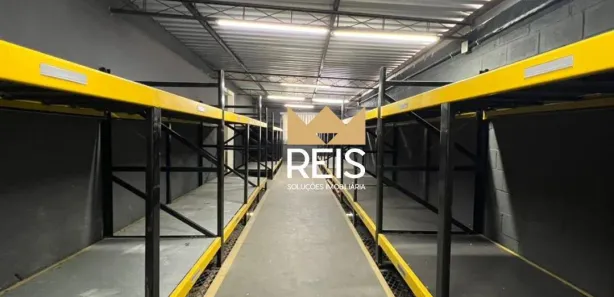 Galpão/Depósito/Armazém para venda ou aluguel, 200m² no Campo Grande, Rio de Janeiro